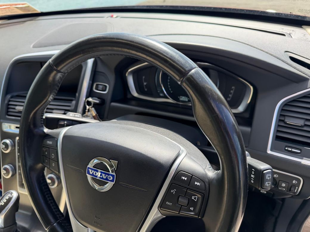2015 Volvo XC60