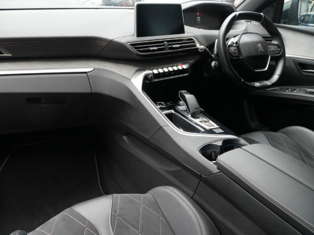 2019 Peugeot 5008