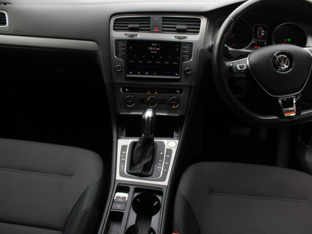 2017 Volkswagen Golf