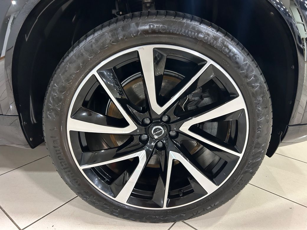 2022 Volvo XC90