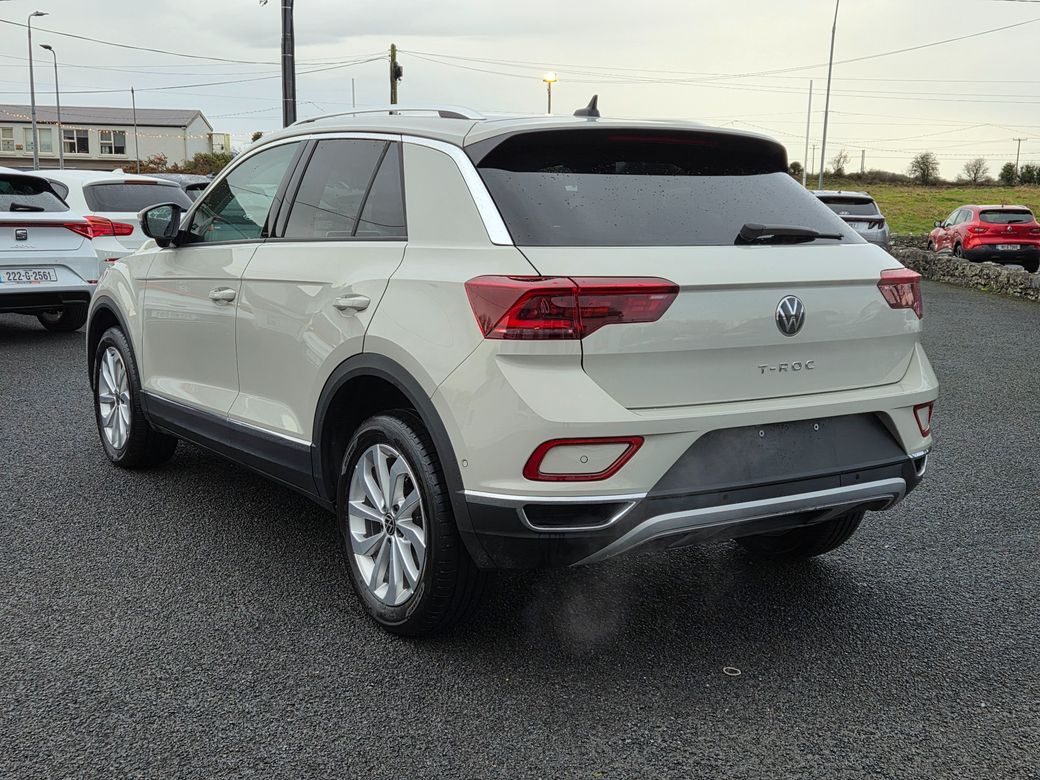 2023 Volkswagen T-Roc