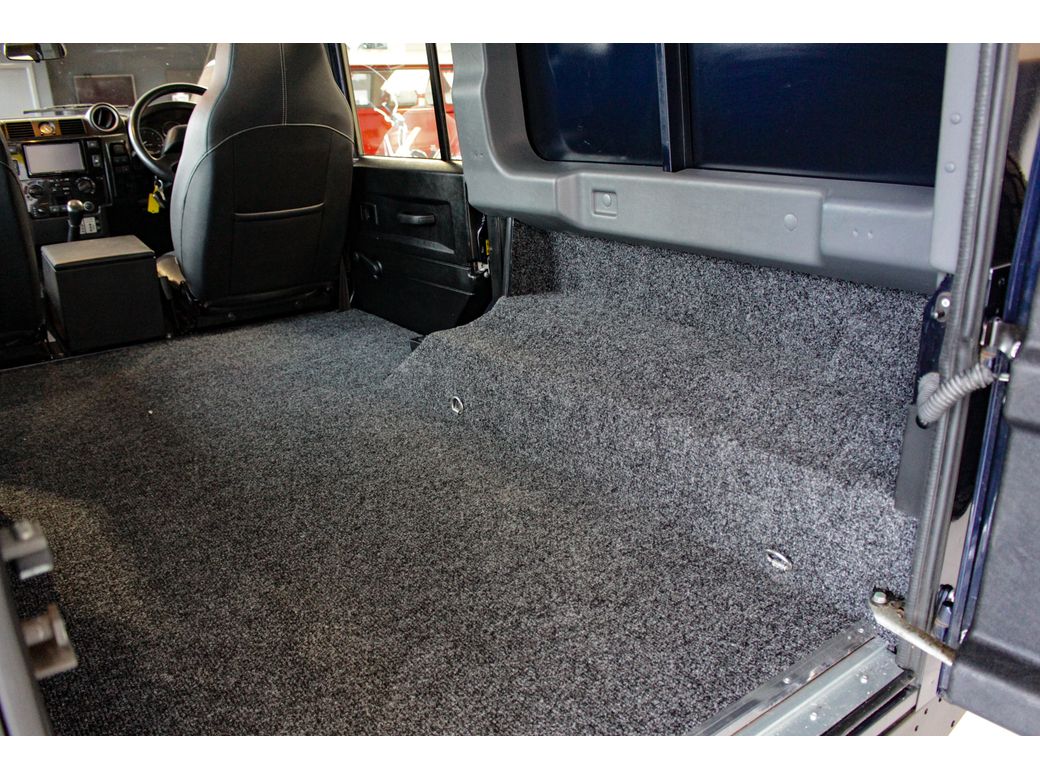 2014 Land Rover Defender 110