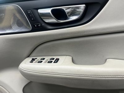 2022 Volvo V60