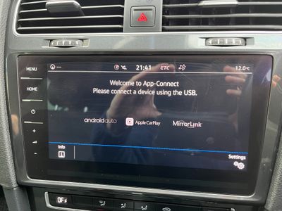2019 Volkswagen Golf