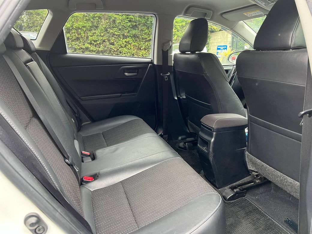 2017 Toyota Auris