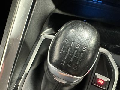 2021 Peugeot 5008
