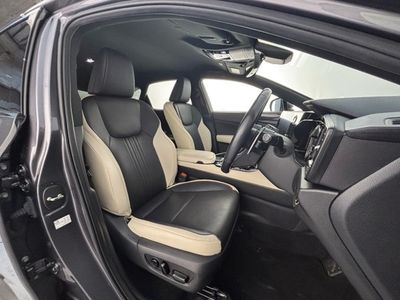 2022 Lexus NX 450H+