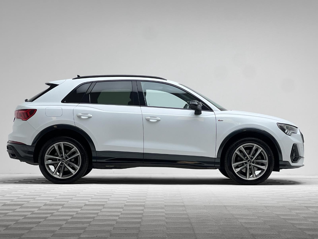 2023 Audi Q3