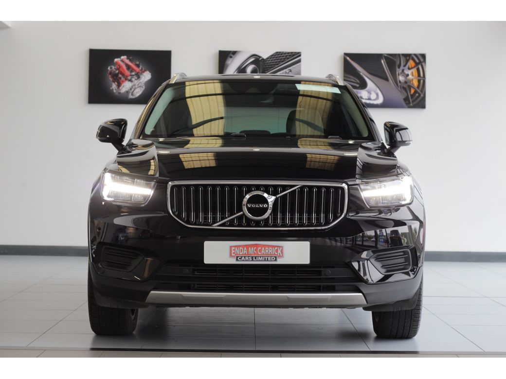 2022 Volvo XC40