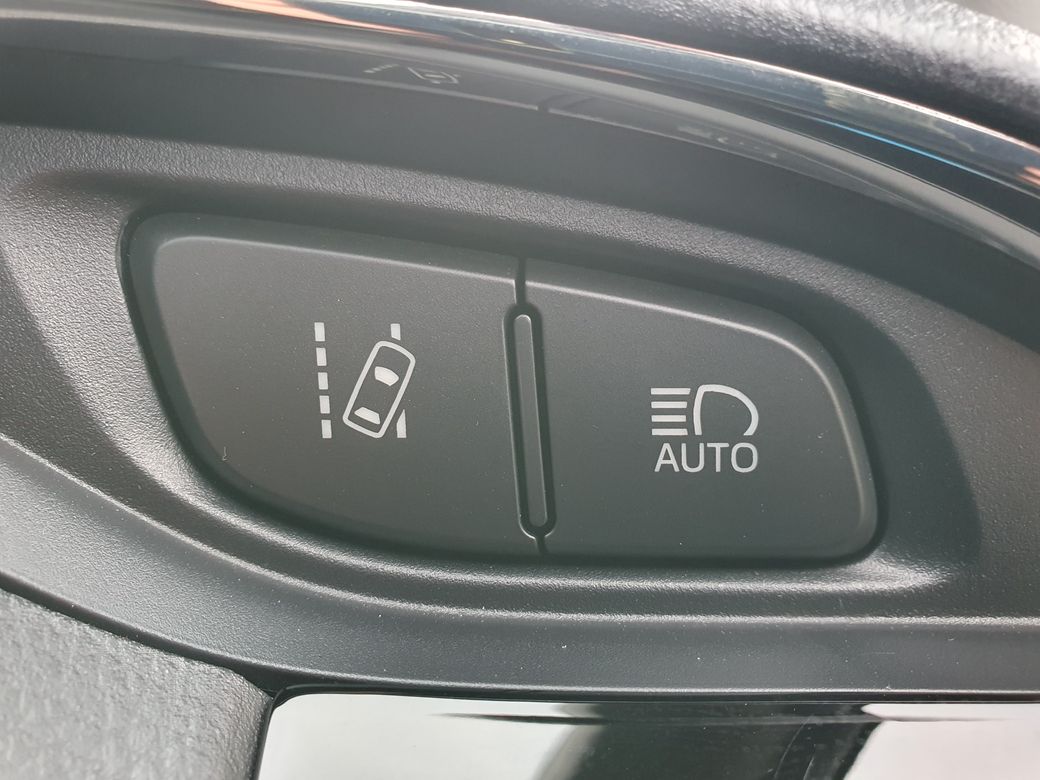 2019 Toyota Vitz