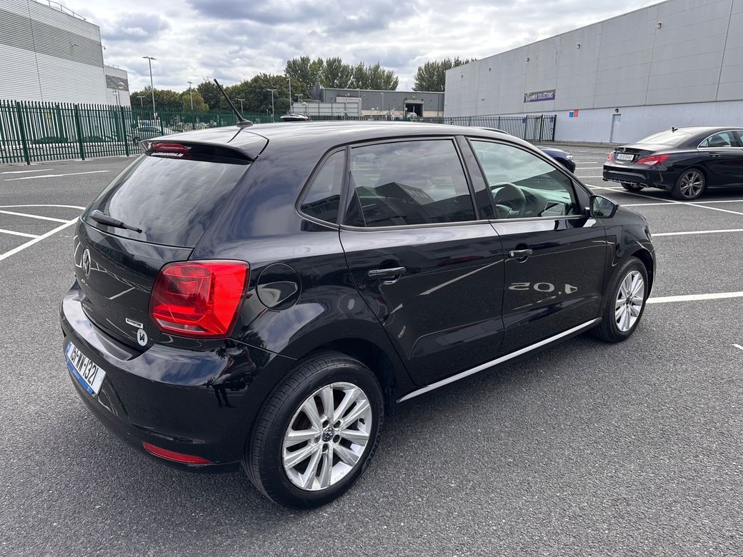 2015 Volkswagen Polo