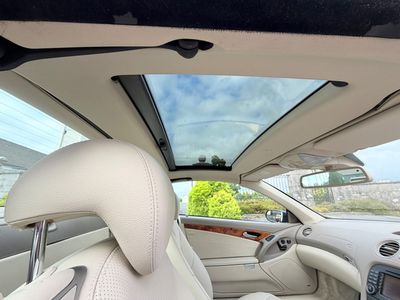 2005 Mercedes-Benz SL Class