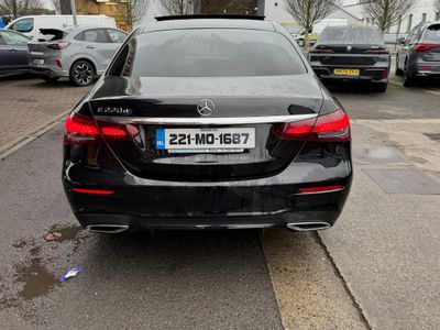 2022 Mercedes-Benz E 220