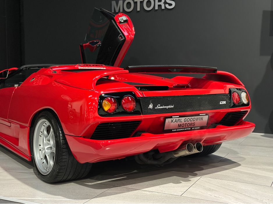 2000 Lamborghini Diablo
