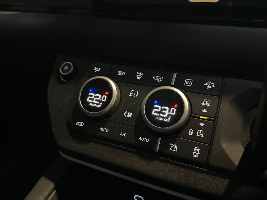 2023 Land Rover Defender