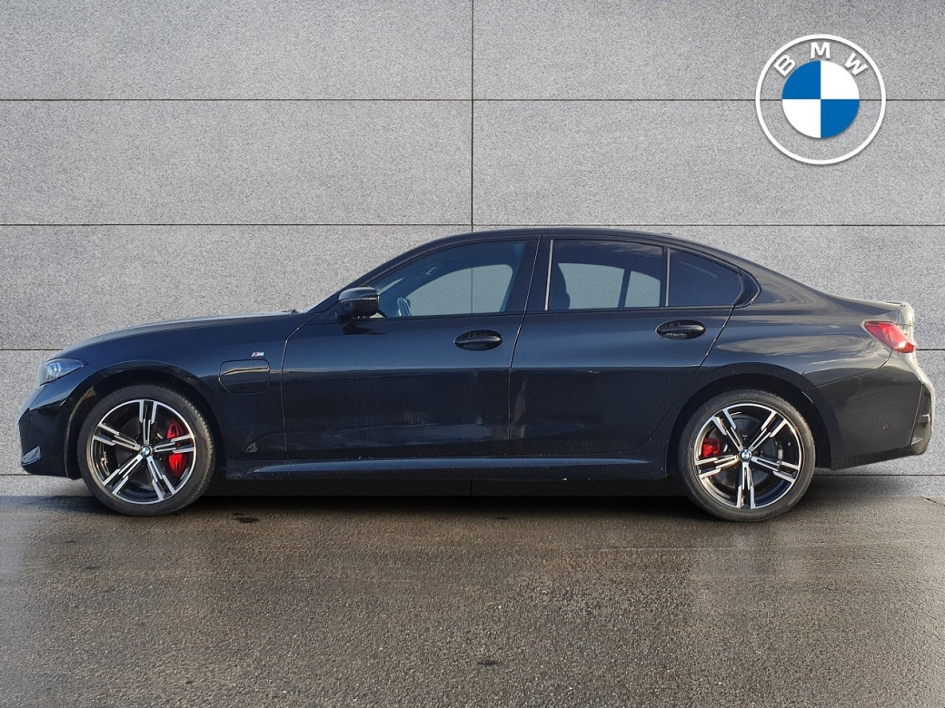 2025 BMW 330