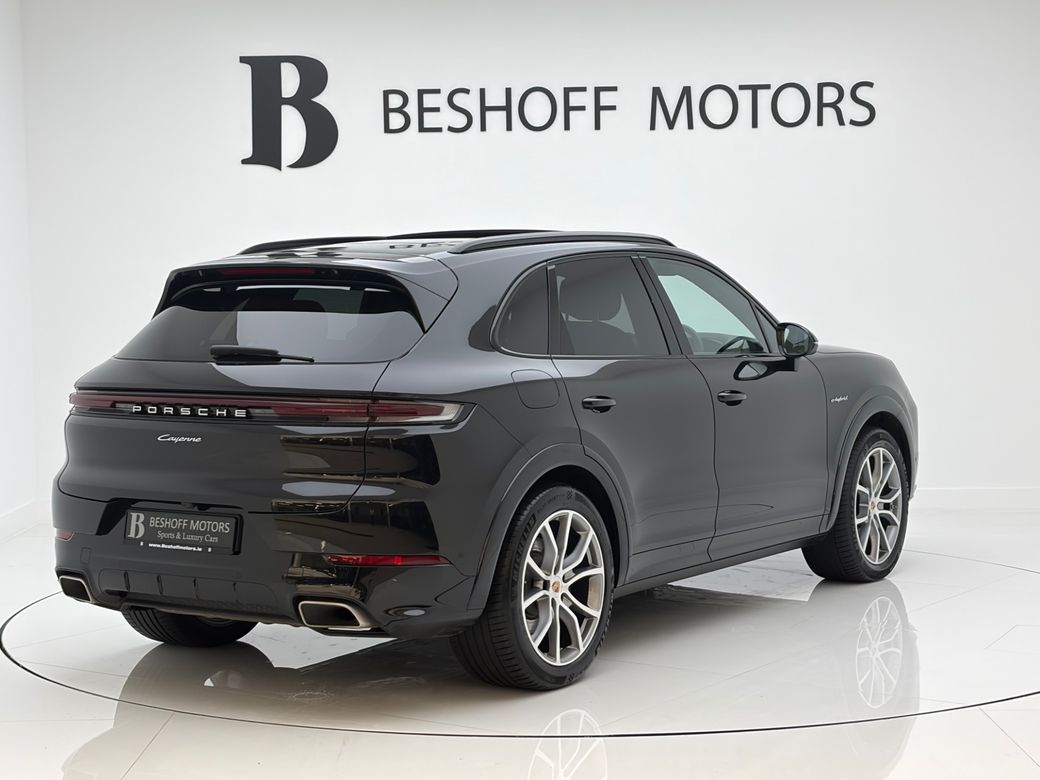 2025 Porsche Cayenne