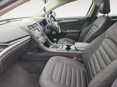 2021 Ford Mondeo
