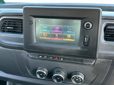 2024 Nissan Interstar