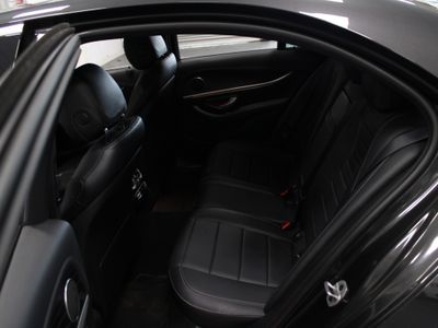 2021 Mercedes-Benz E 300