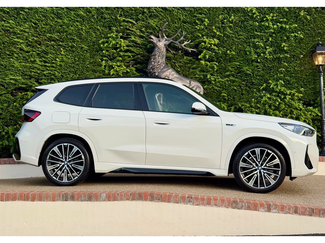 2023 BMW X1
