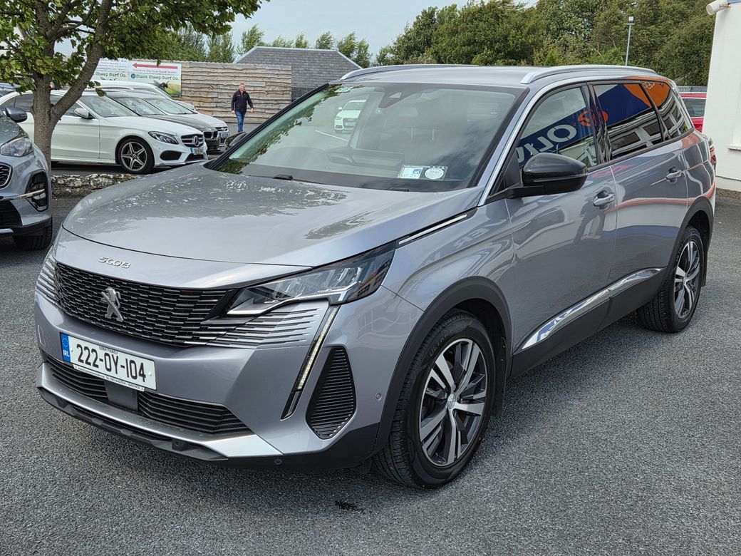 2022 Peugeot 5008