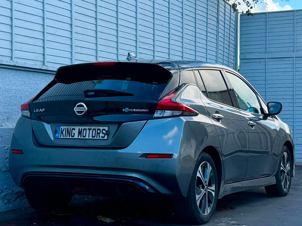 2022 Nissan Leaf