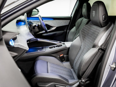 2025 Peugeot 5008