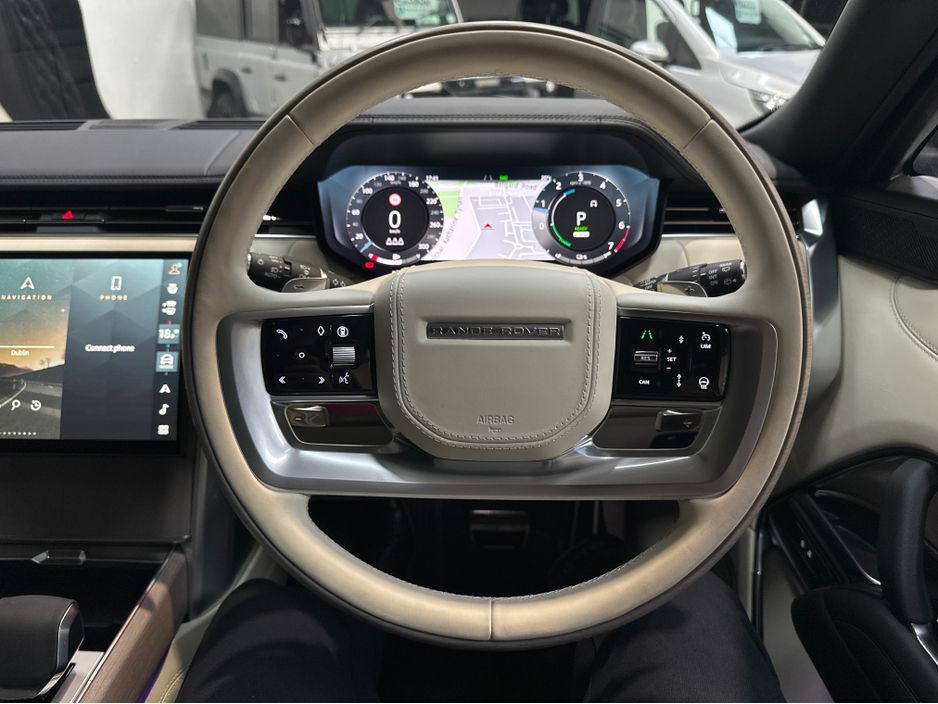 2025 Land Rover Range Rover