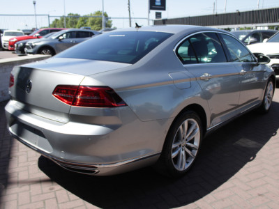 2016 Volkswagen Passat