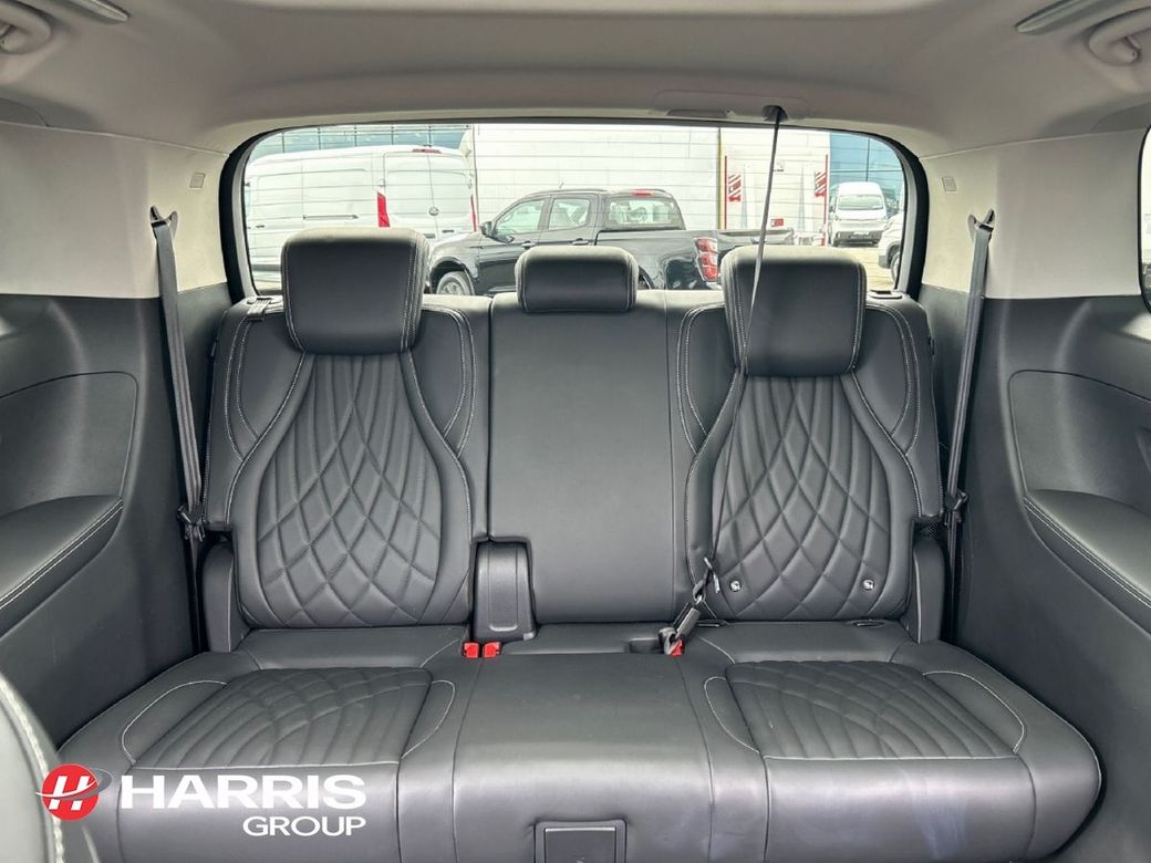 2023 Maxus MIFA 9