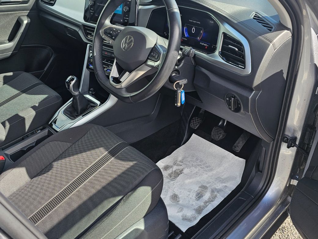 2023 Volkswagen T-Roc