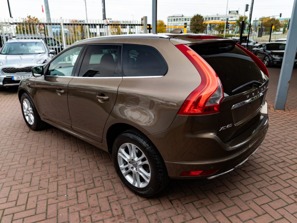 2016 Volvo XC60