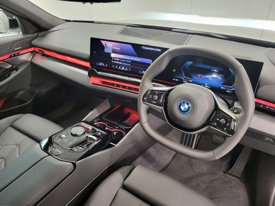 2026 BMW i5