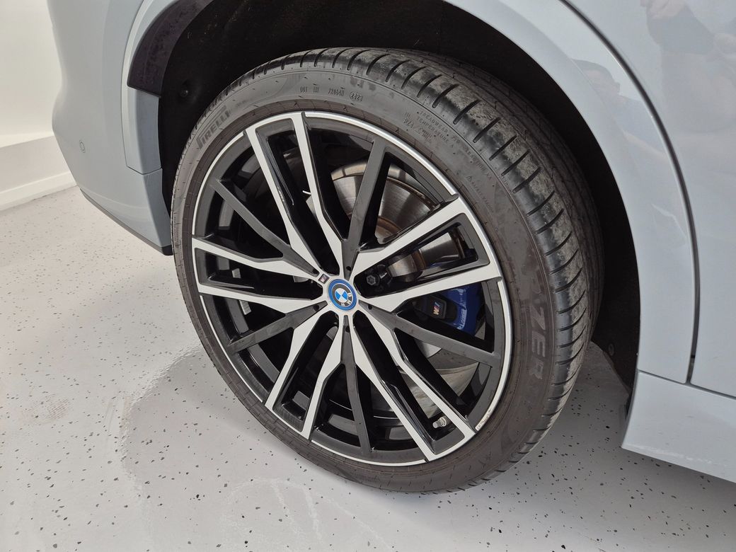 2023 BMW X5