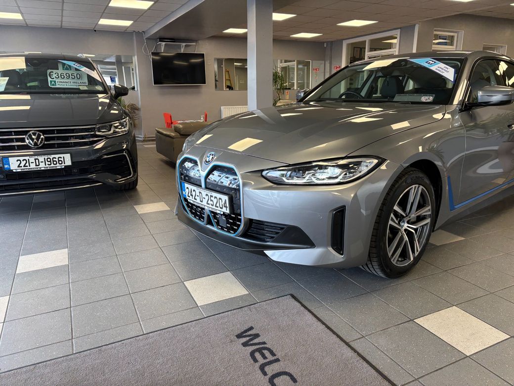 2024 BMW i4