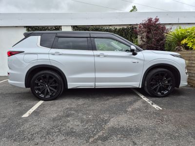 2022 Mitsubishi Outlander