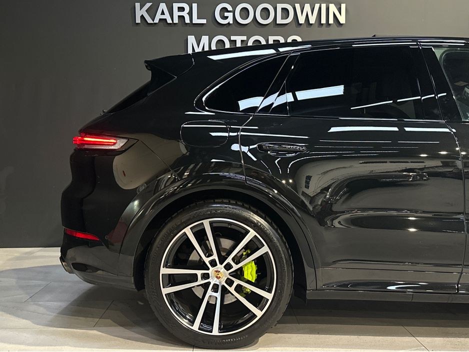 2024 Porsche Cayenne