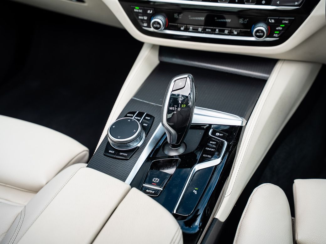 2023 BMW 5 Series