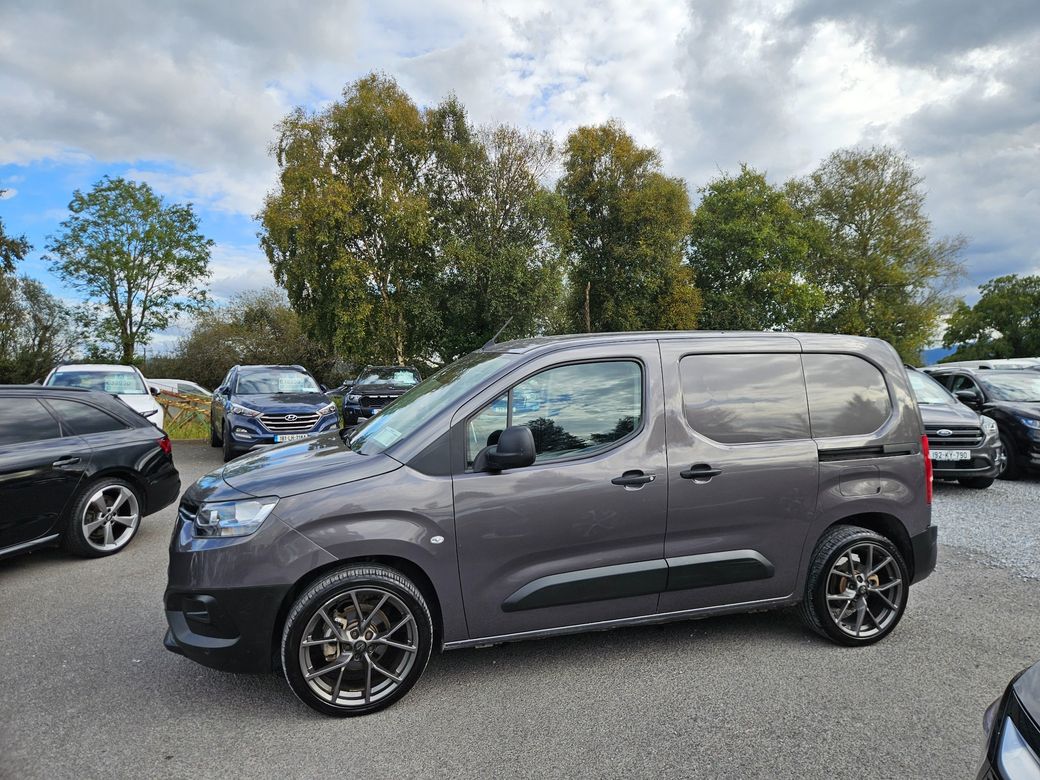 2021 Toyota Proace