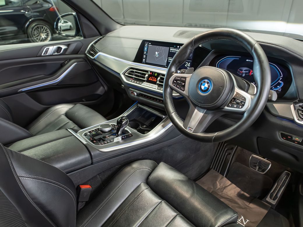 2022 BMW X5