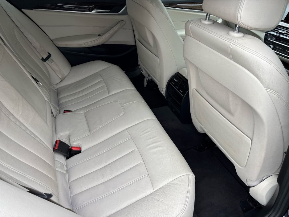 2017 BMW 5 Series