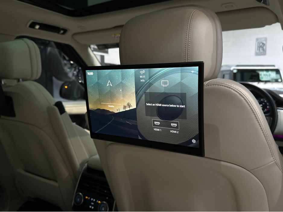 2025 Land Rover Range Rover