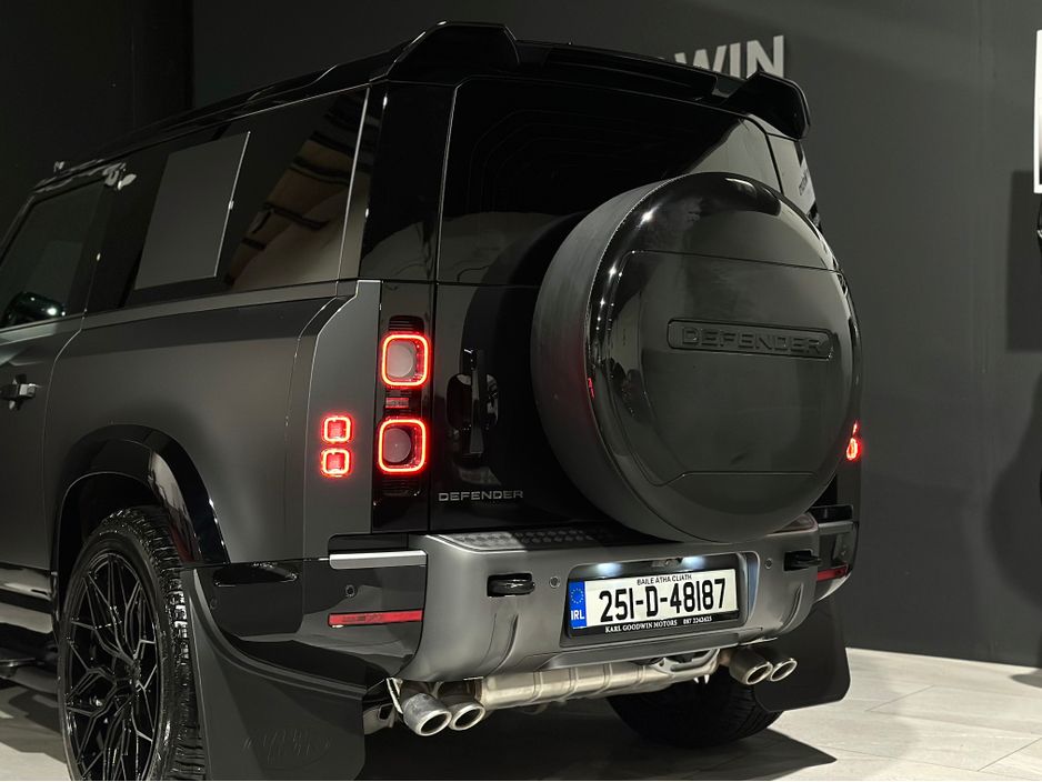 2025 Land Rover Defender