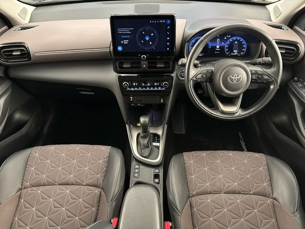 2025 Toyota Yaris Cross