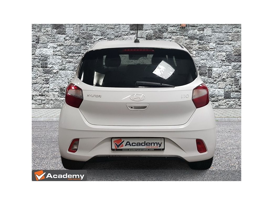 2023 Hyundai i10
