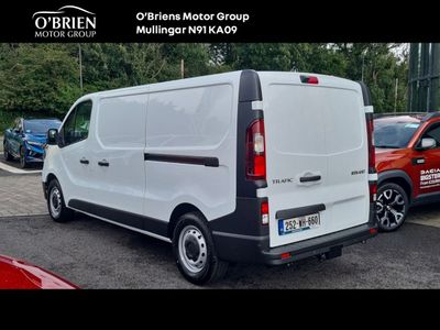2025 Renault Trafic