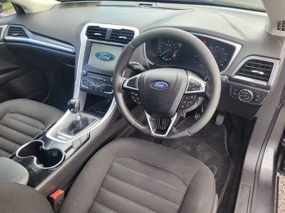 2016 Ford Mondeo