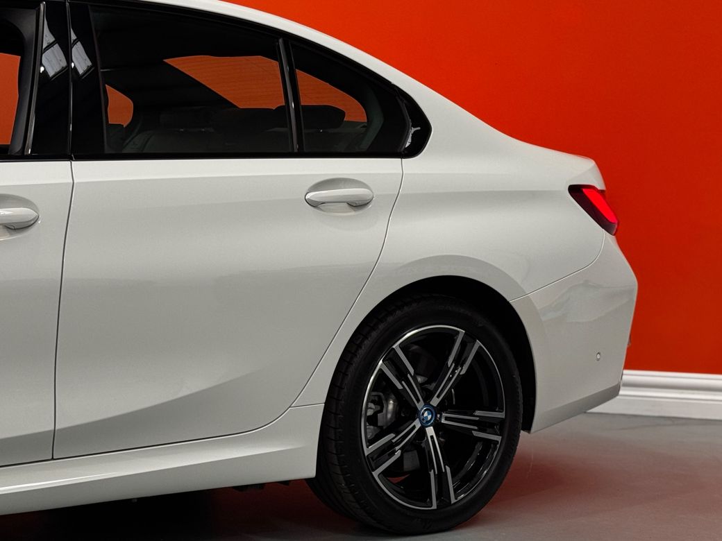 2023 BMW 3 Series