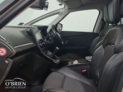 2020 Renault Grand Scenic